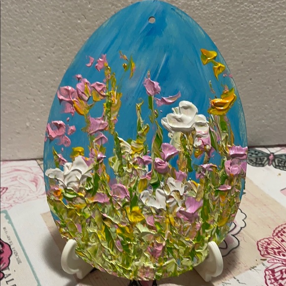 Other - HAND PAINTED FLORAL ON A WOOD EGG SILHOUETTE